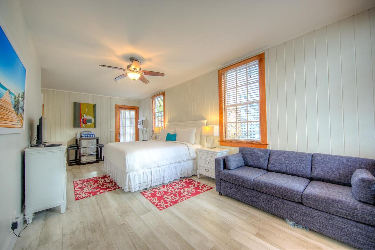 The Bartlum-Luxurious Studio Key West Bagian luar foto